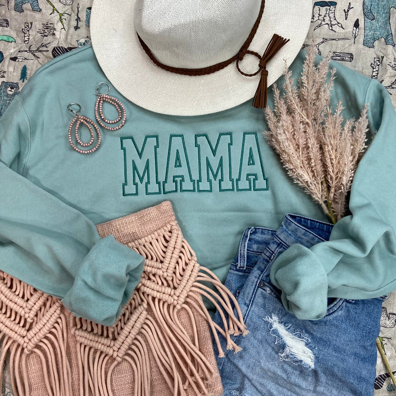 MAMA EMBROIDERED Crewneck Sweatshirt