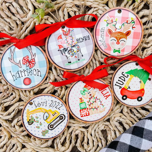 POLKA DOT BACKGROUND Ornament